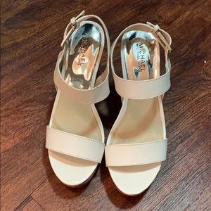 Micheal Kors white strappy heal